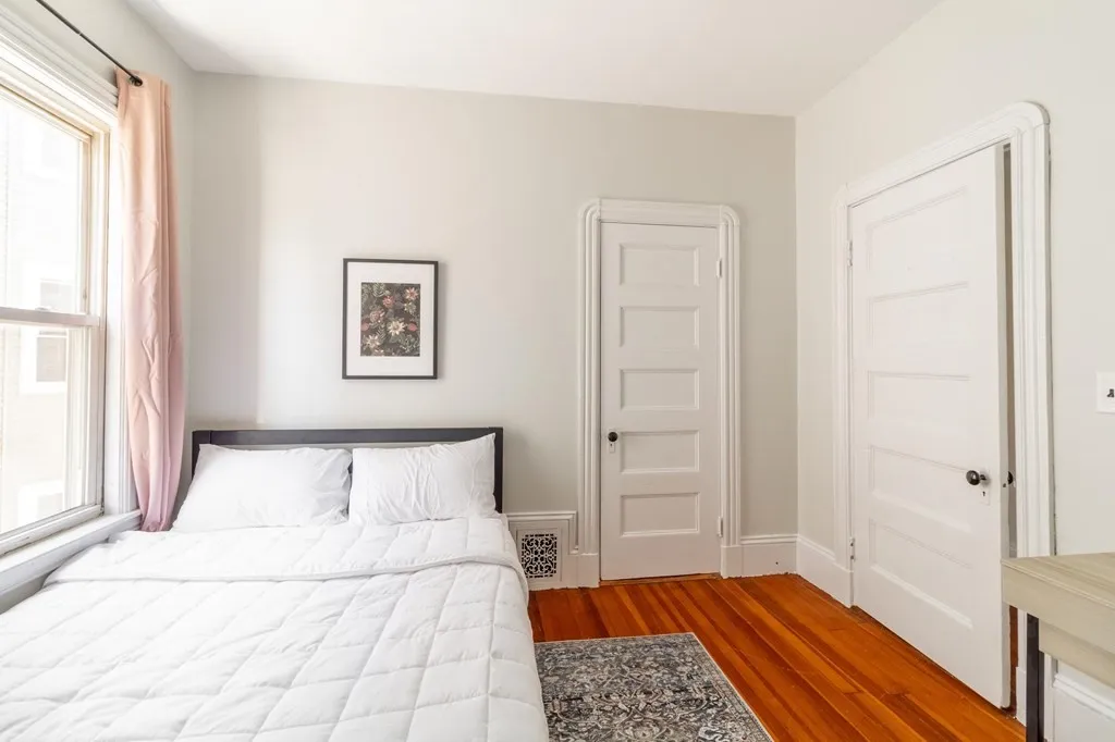 4 bed, 1 bath apartment for rent at 789 Columbia Rd Unit 2, Boston — photo 9 of 19