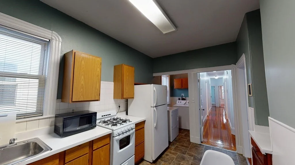4 bed, 1 bath apartment for rent at 789 Columbia Rd Unit 3, Dorchester — photo 3 of 19