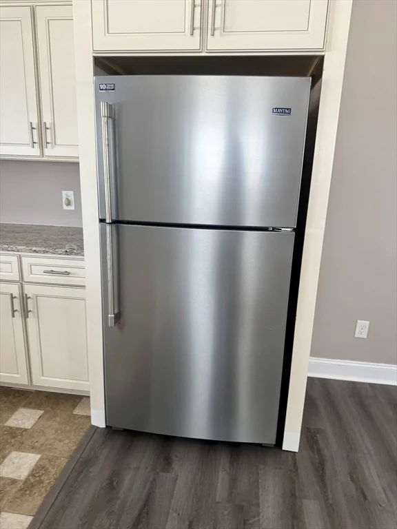 2 bed, 1 bath apartment for rent at 789 Mt Pleasant Unit 2, Northwest — photo 6 of 34