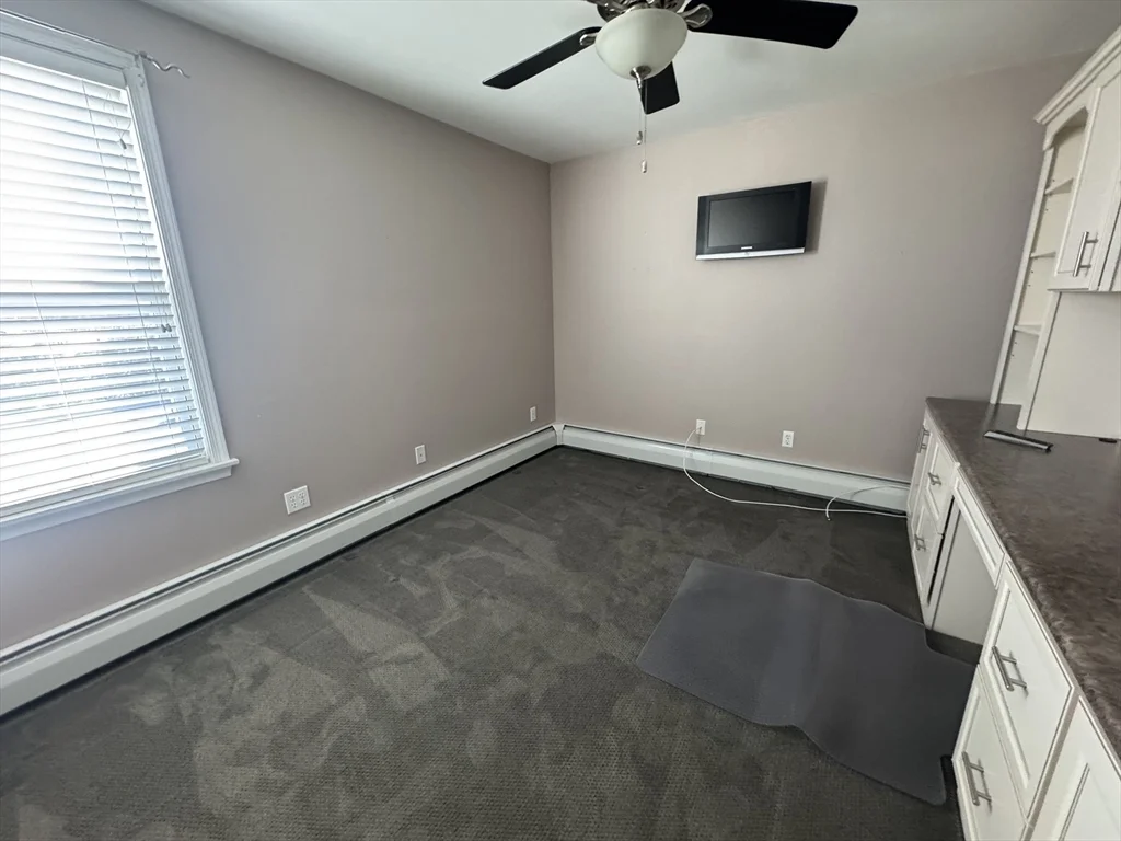 2 bed, 1 bath apartment for rent at 789 Mt Pleasant Unit 2, Northwest — photo 25 of 34