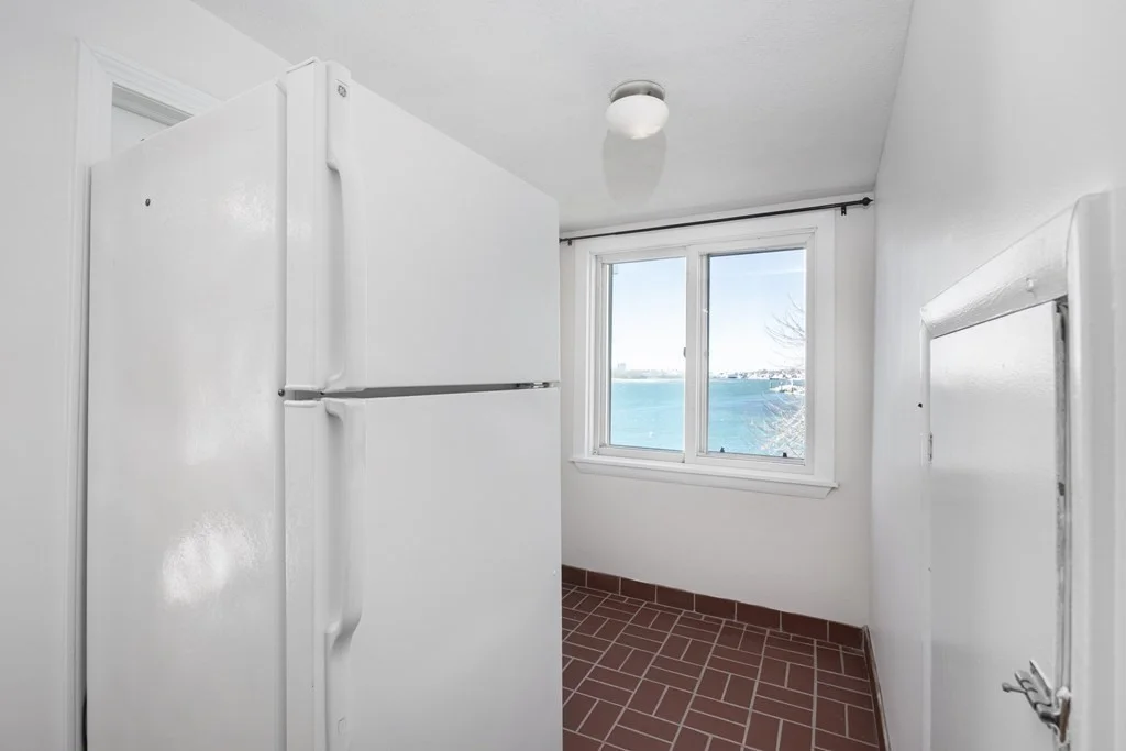 1 bed, 1 bath apartment for rent at 789 Shirley St Unit 3, Winthrop — photo 16 of 24