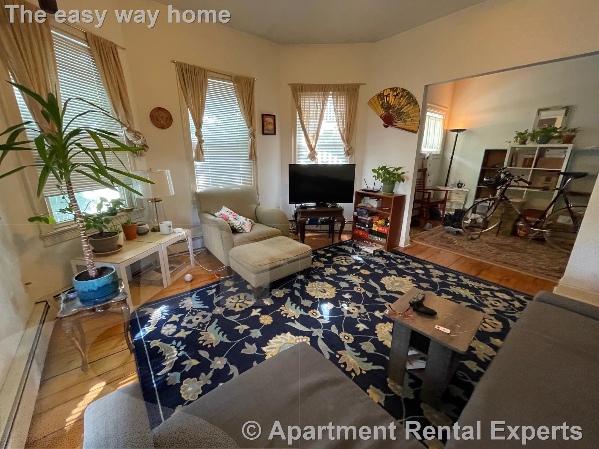 4 bed, 2 bath apartment for rent at 789 Somerville Ave, Porter Square — photo 4 of 15