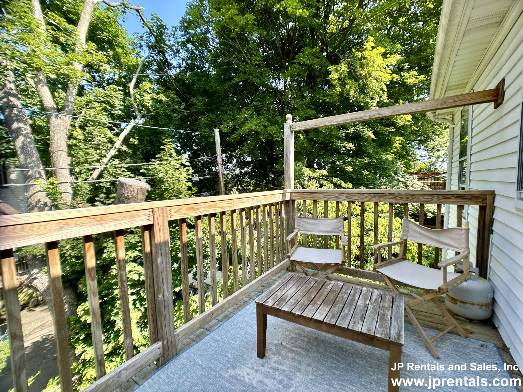 2.5 bed, 1 bath apartment for rent at 79 Aldrich St Unit 2, Roslindale — photo 17 of 18