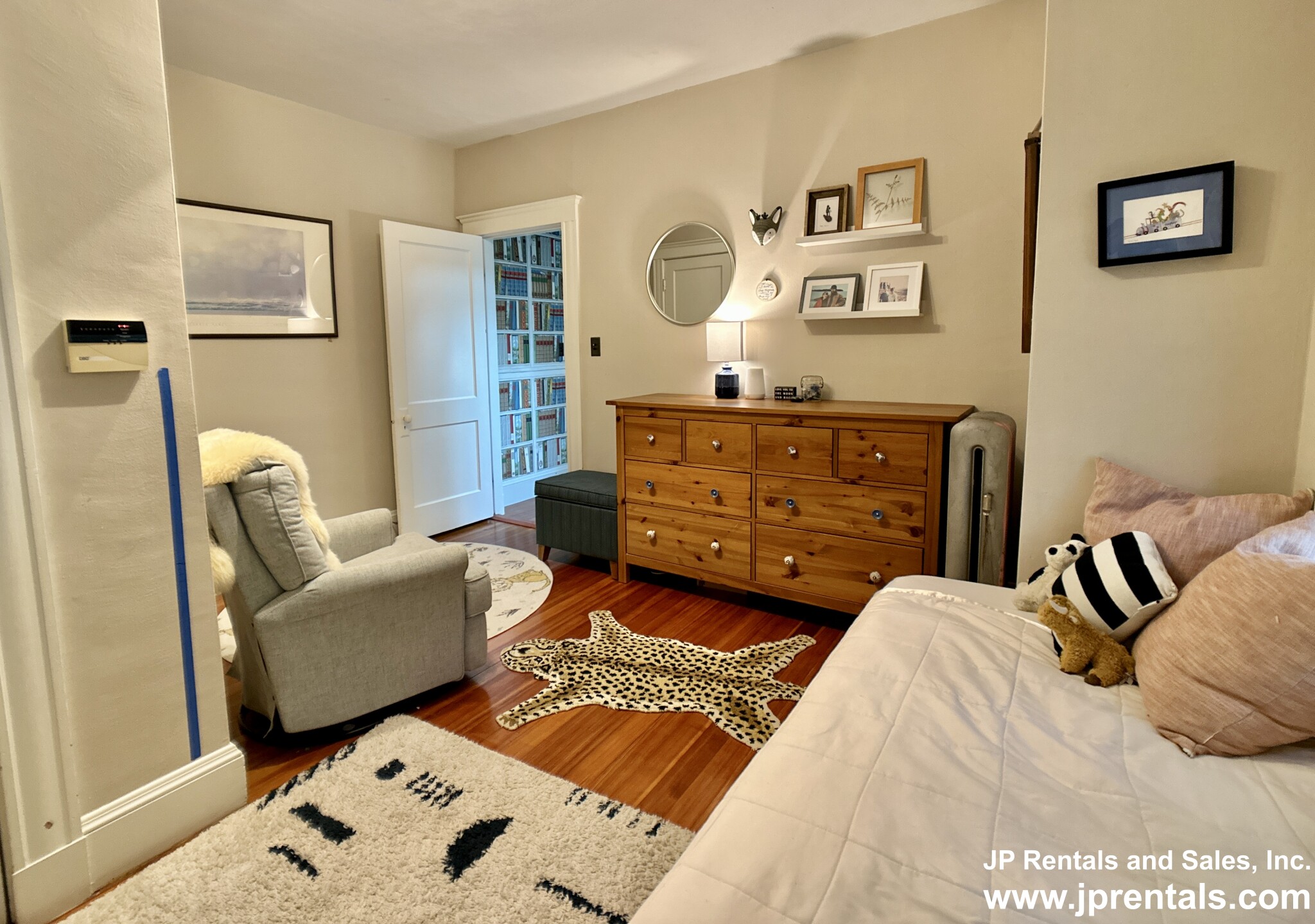 2.5 bed, 1 bath apartment for rent at 79 Aldrich St Unit 2, Roslindale — photo 16 of 18