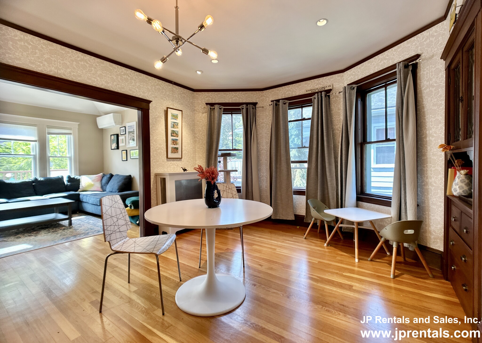 2.5 bed, 1 bath apartment for rent at 79 Aldrich St Unit 2, Roslindale — photo 5 of 18