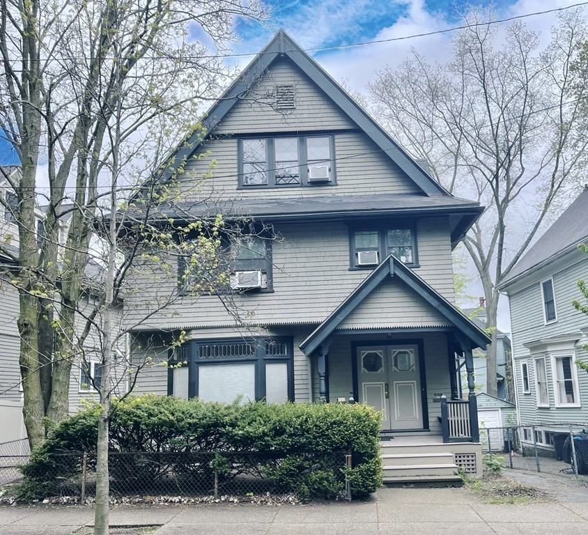4 bed, 2 bath apartment for rent at 79 Aspinwall Unit 2, Brookline