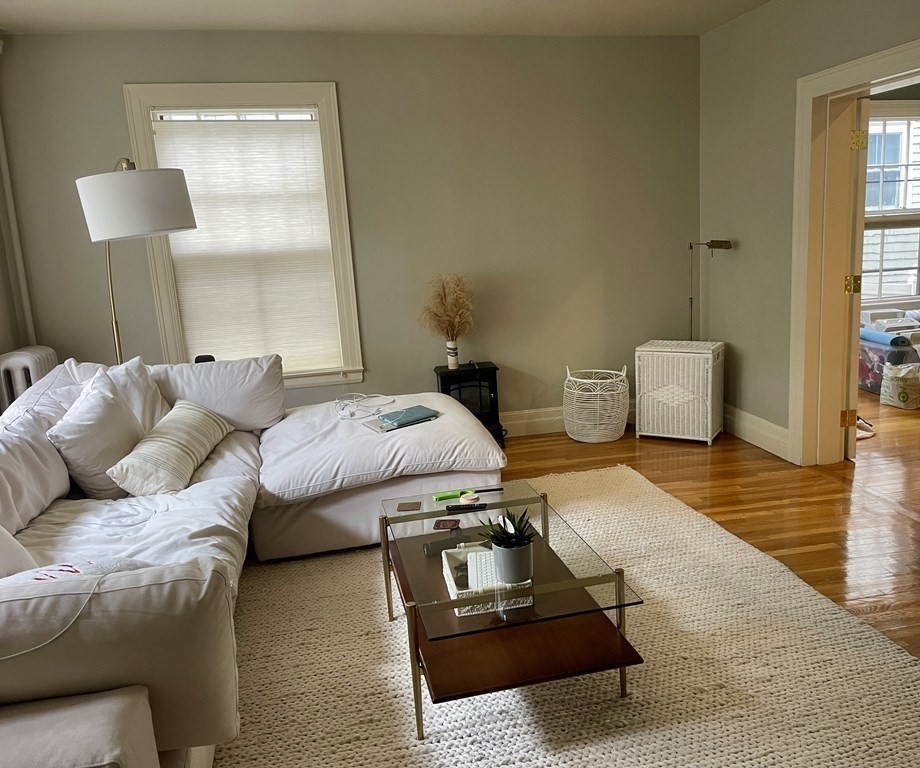 4 bed, 2 bath apartment for rent at 79 Aspinwall Unit 2, Brookline — photo 3 of 10