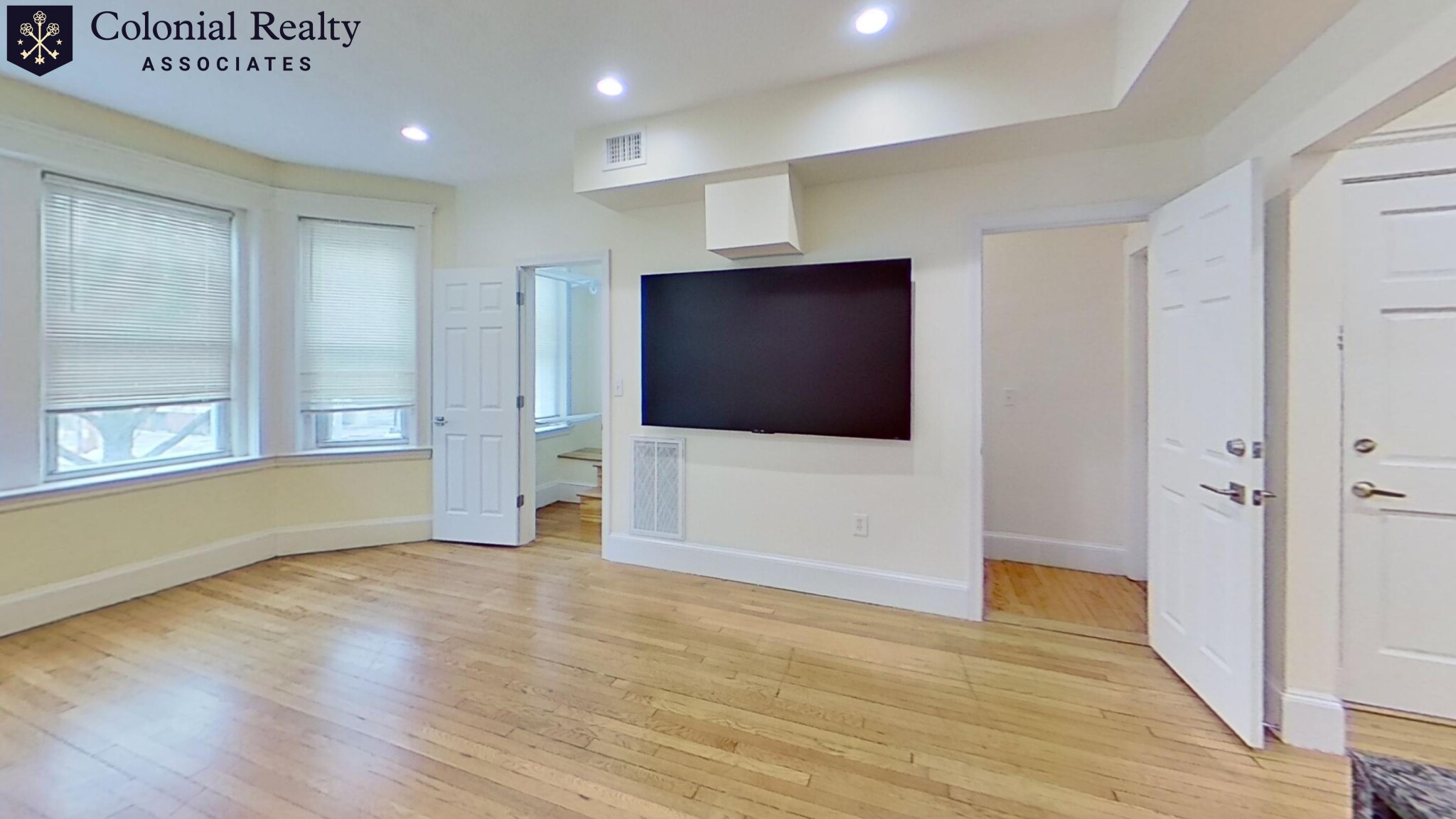 4 bed, 3 bath apartment for rent at 79 Babcock St Unit 69-1, Coolidge Corner — photo 2 of 50