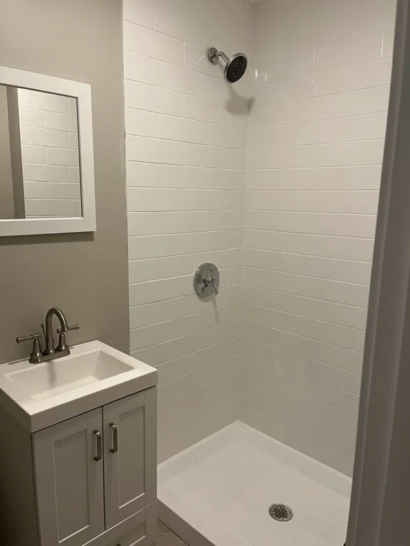 4 bed, 3 bath apartment for rent at 79 Bigelow St Unit 2, Quincy — photo 16 of 21