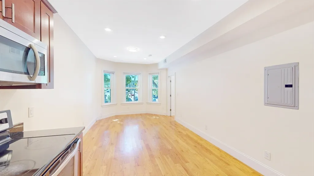 3 bed, 2 bath apartment for rent at 79 Brighton Ave Unit 2, Allston — photo 2 of 13