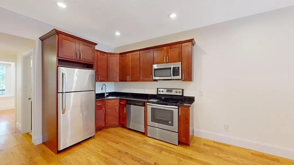 3 bed, 2 bath apartment for rent at 79 Brighton Ave Unit 2, Allston — photo 10 of 13