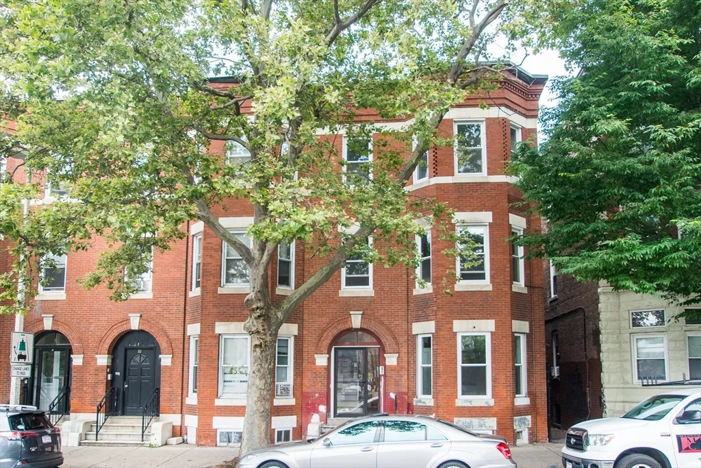 3 bed, 2 bath apartment for rent at 79 Brighton Ave Unit 2, Allston