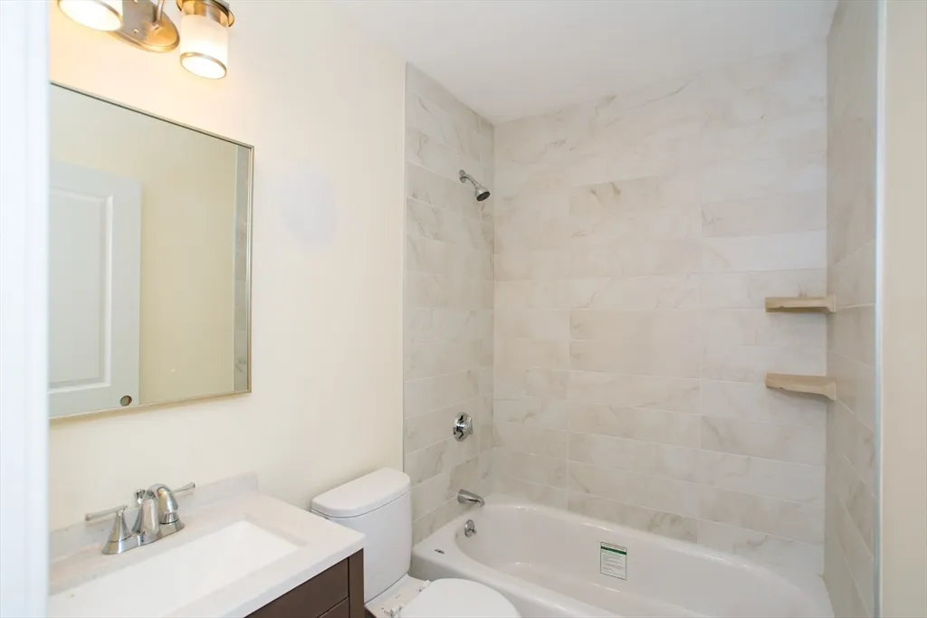 3 bed, 2 bath apartment for rent at 79 Brighton Ave Unit 2, Allston — photo 5 of 13