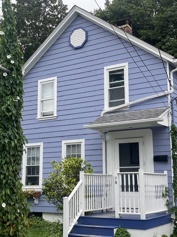 2 bed, 1 bath apartment for rent at 79 Broad St Unit 2, North Attleboro