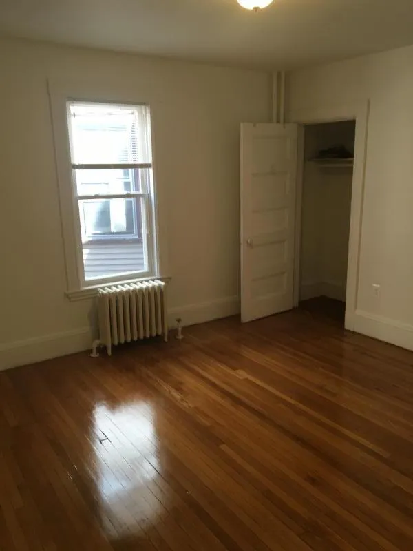 3 bed, 1.5 bath apartment for rent at 79 Brook St Unit 1L, Central Village — photo 14 of 17