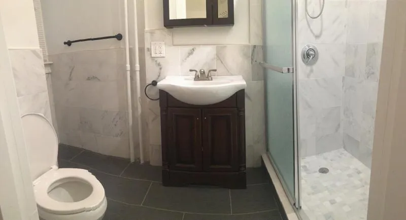 3 bed, 1.5 bath apartment for rent at 79 Brook St Unit 1L, Central Village — photo 5 of 17