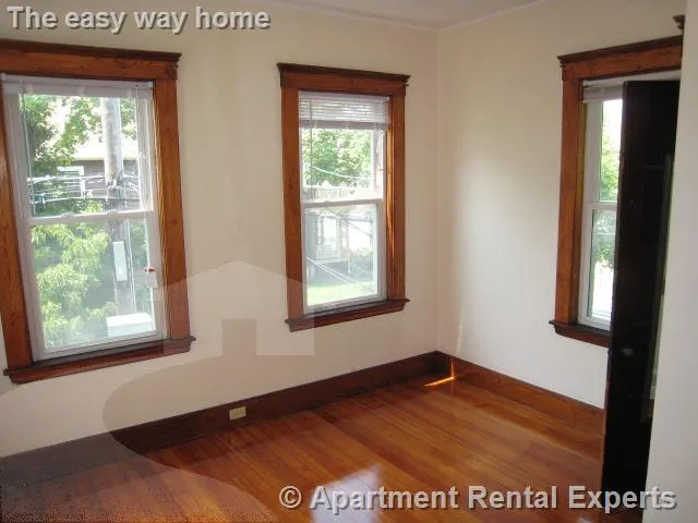 2 bed, 1 bath apartment for rent at 79 Capen St Unit 2, Tufts — photo 2 of 8
