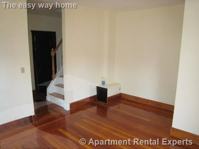2 bed, 1 bath apartment for rent at 79 Capen St Unit 2, Tufts — photo 5 of 8