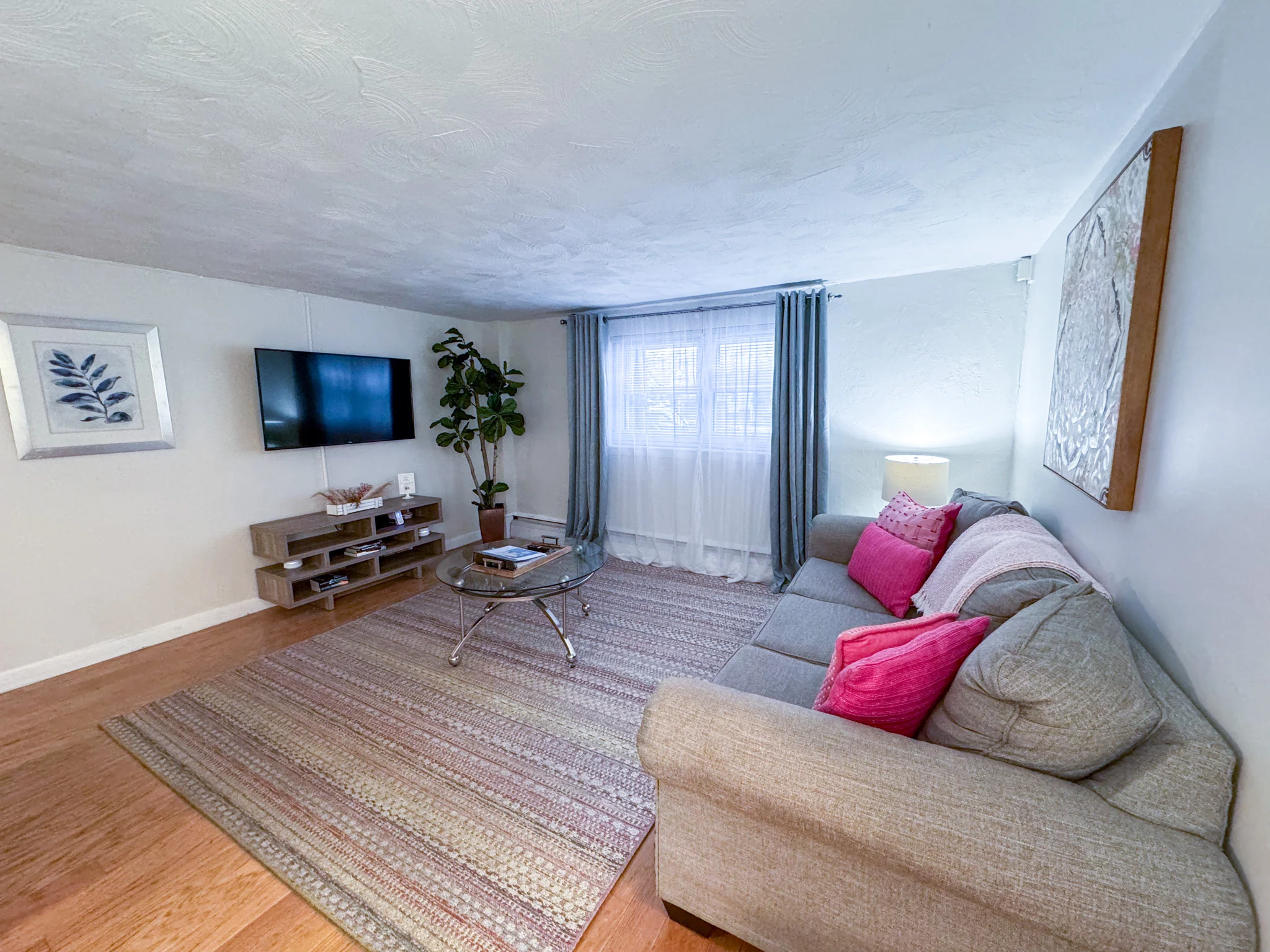 1 bed, 1 bath apartment for rent at 79 Chestnut St Unit 2B, Brookline — photo 4 of 10