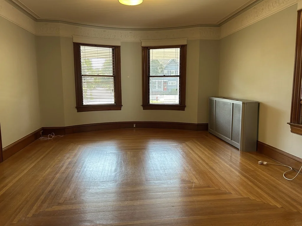 3 bed, 1 bath apartment for rent at 79 Church St Unit 1, Winchester — photo 12 of 19