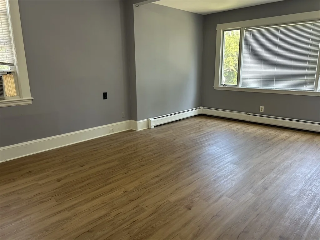 3 bed, 1 bath apartment for rent at 79 Church St Unit 1, Winchester — photo 18 of 19