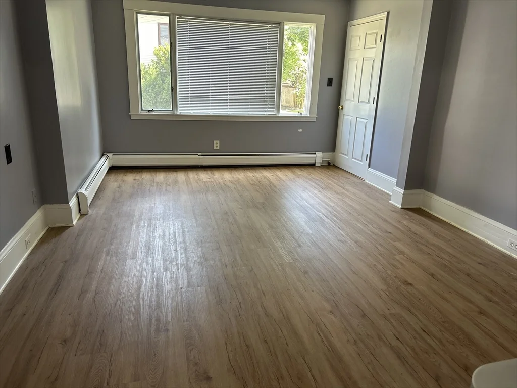 3 bed, 1 bath apartment for rent at 79 Church St Unit 1, Winchester — photo 17 of 19