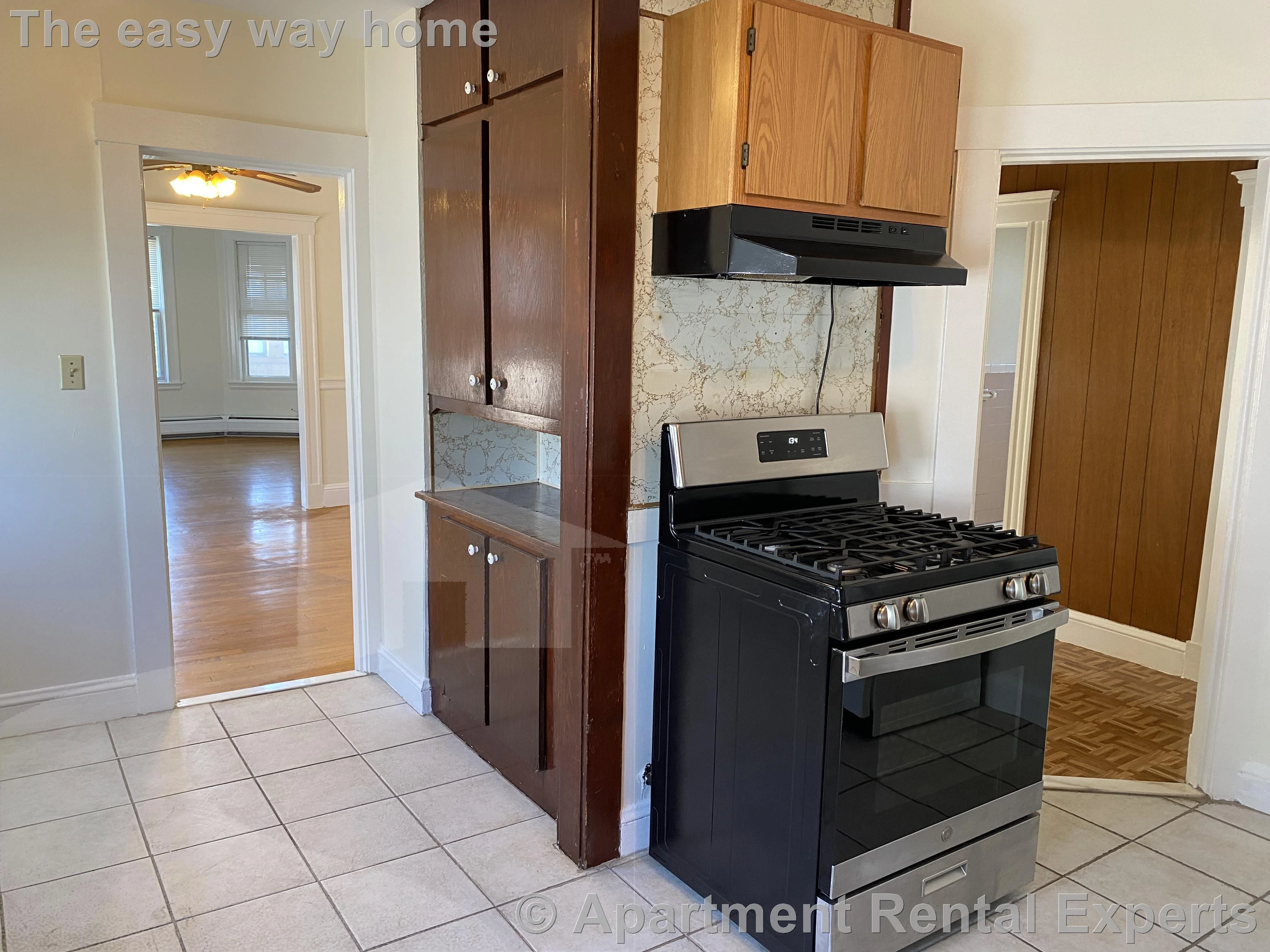 2 bed, 1 bath apartment for rent at 79 Clarendon Ave Unit 2, Teele Square — photo 2 of 16