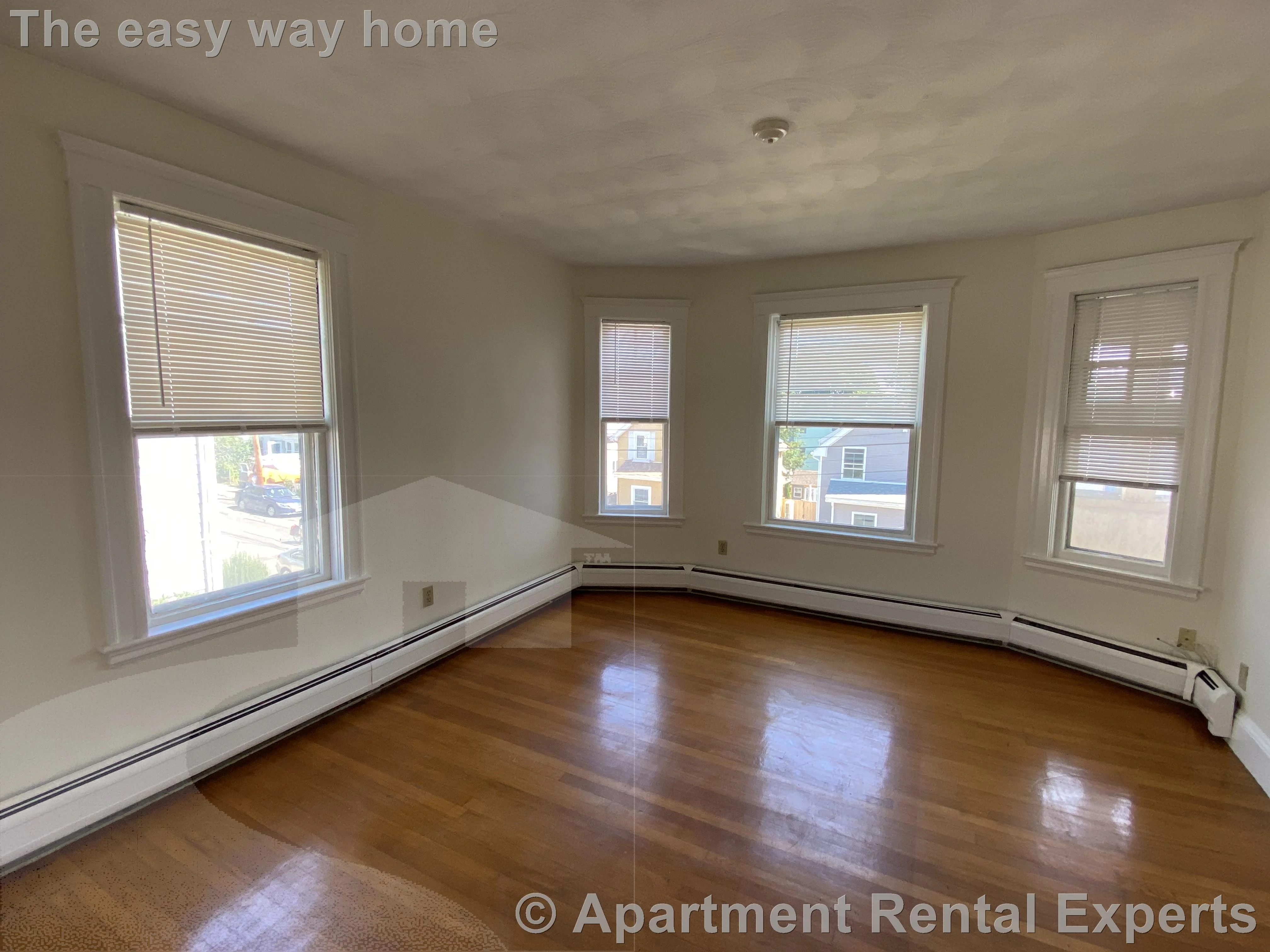 2 bed, 1 bath apartment for rent at 79 Clarendon Ave Unit 2, Teele Square — photo 4 of 16