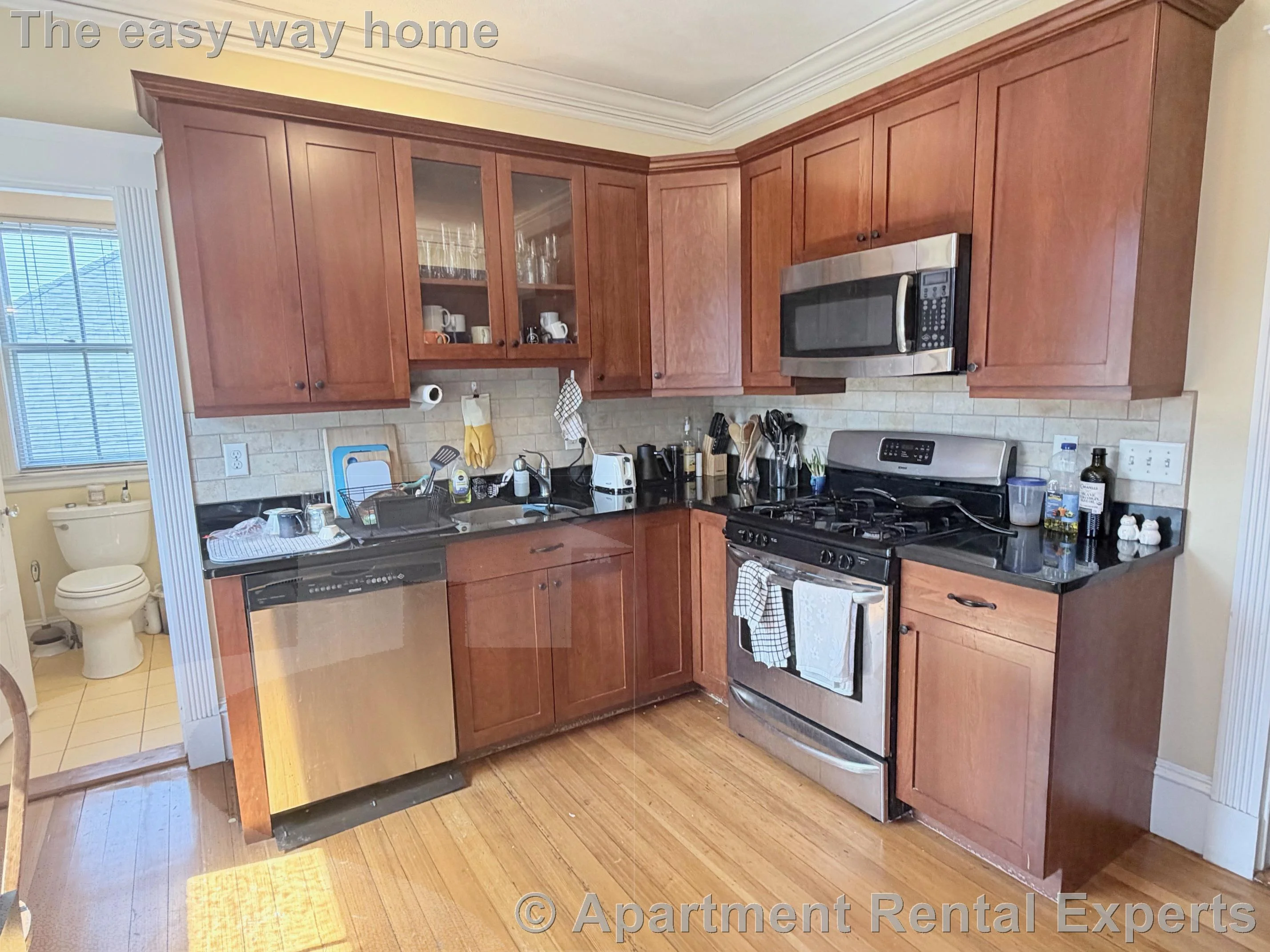 3 bed, 2 bath apartment for rent at 79 College Ave Unit 2, Davis Square — photo 2 of 15