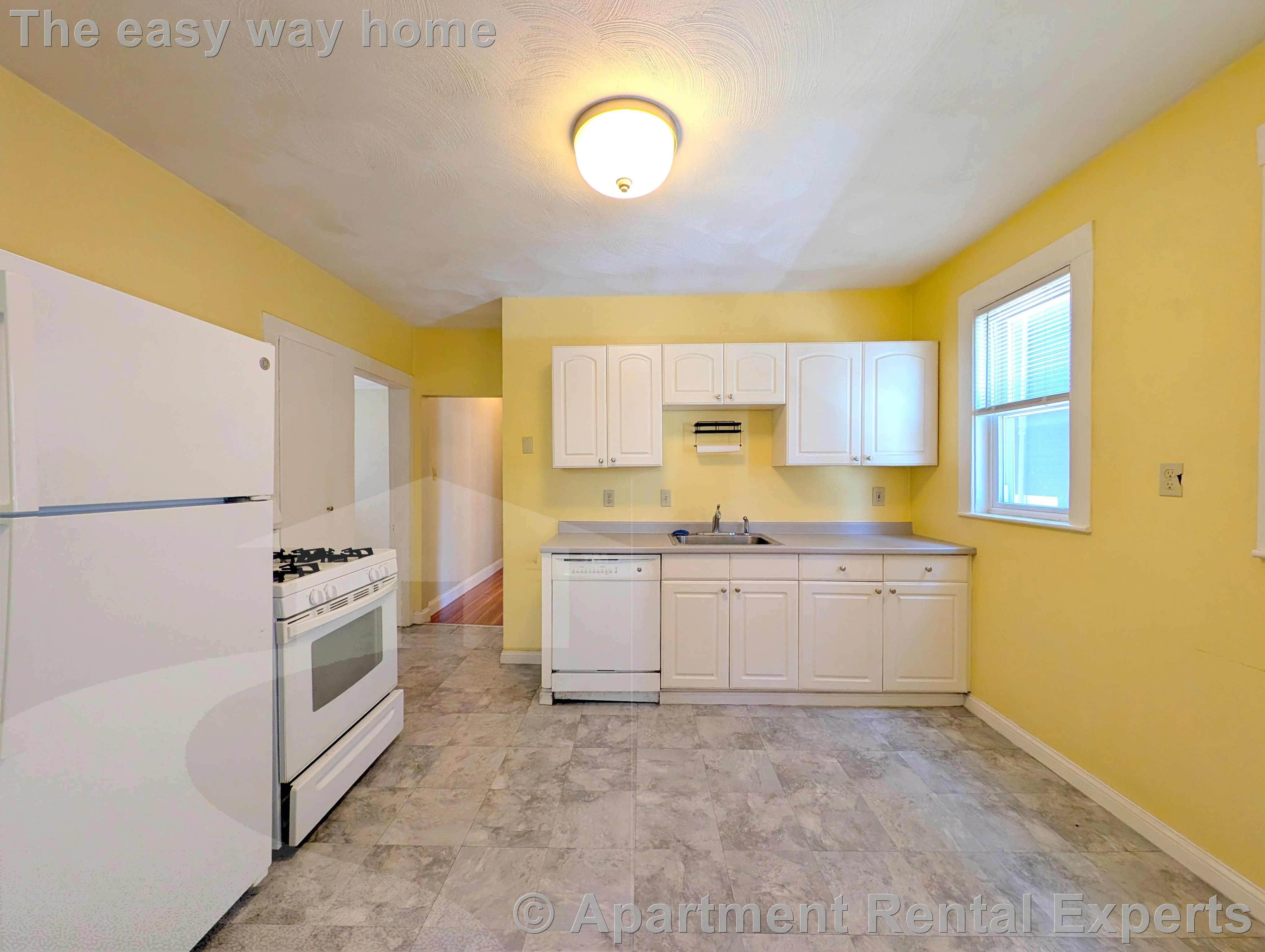 3 bed, 1 bath apartment for rent at 79 Conwell Ave Unit 1, Tufts