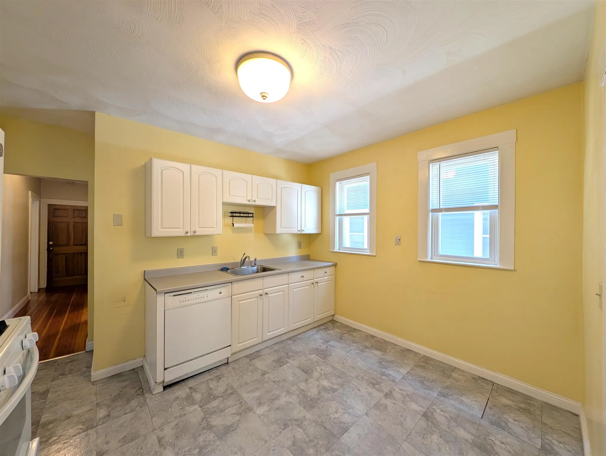 3 bed, 1 bath apartment for rent at 79 Conwell Ave Unit 1st, Teele Square — photo 1 of 19