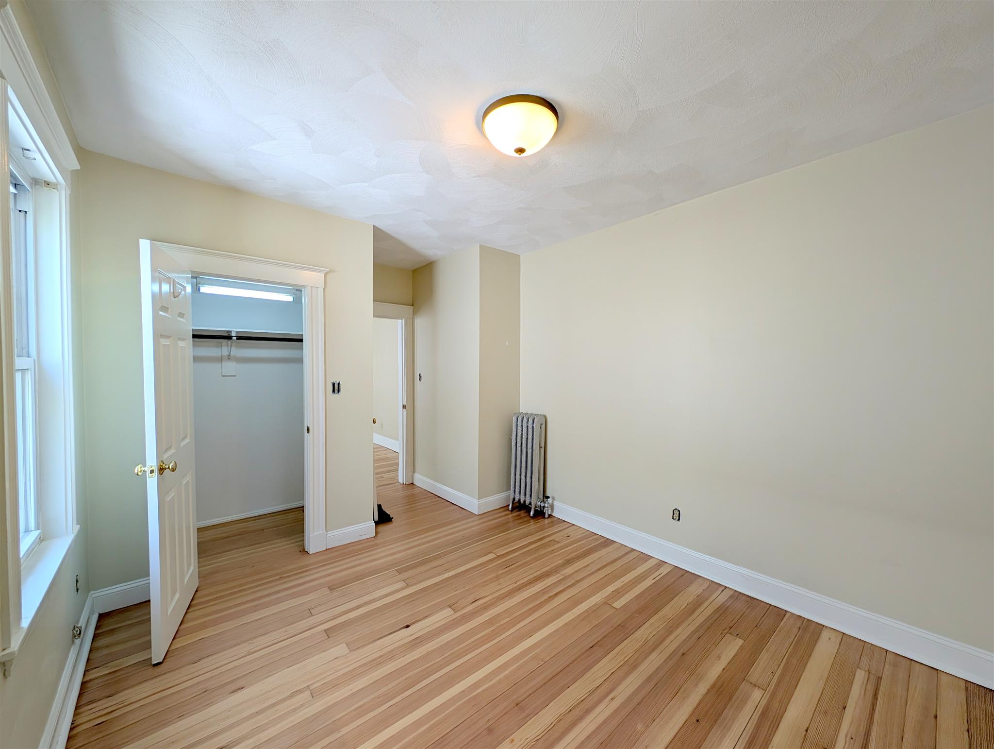 3 bed, 1 bath apartment for rent at 79 Conwell Ave Unit 3, Teele Square — photo 13 of 16