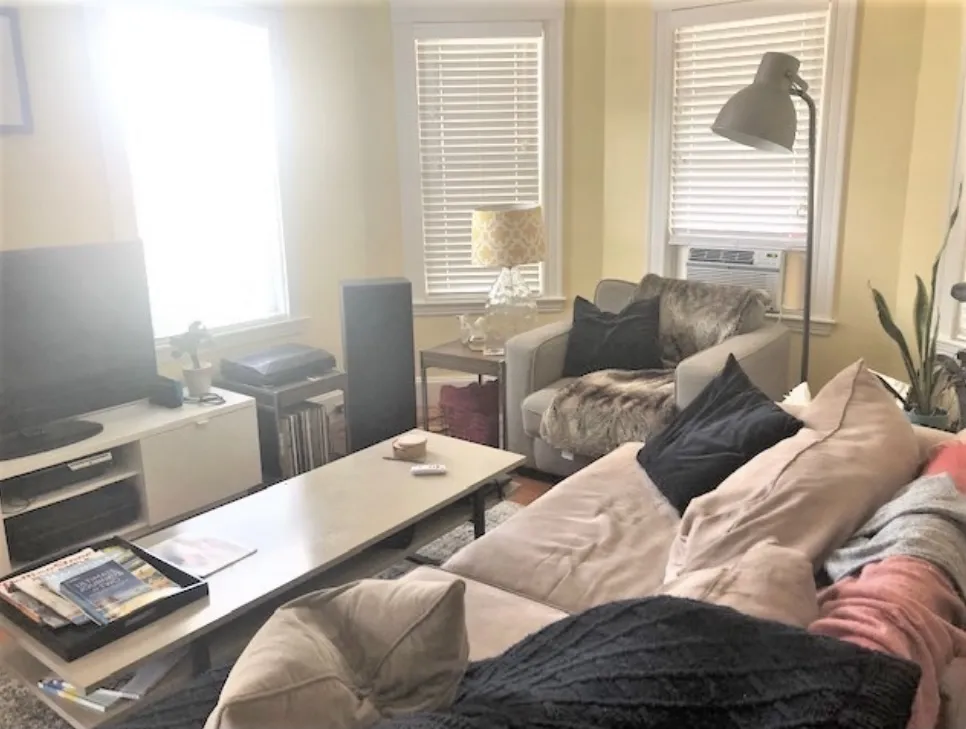 2 bed, 1 bath apartment for rent at 79 Curtis St Unit 1, Tufts — photo 2 of 11