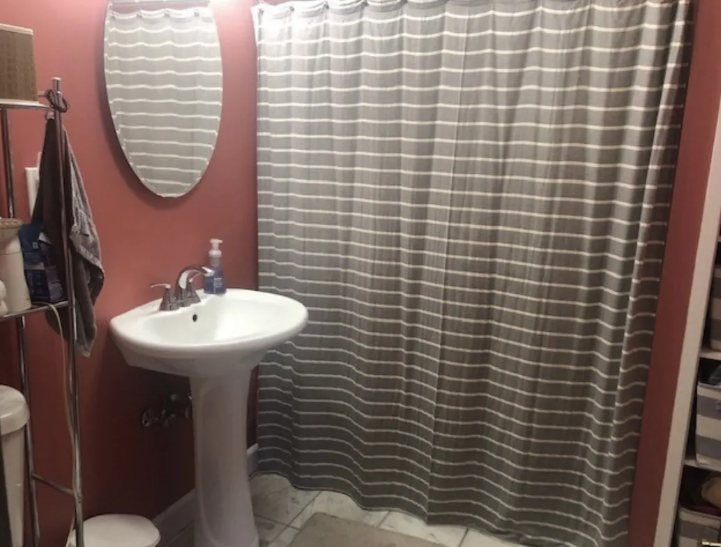 2 bed, 1 bath apartment for rent at 79 Curtis St Unit 1, Tufts — photo 6 of 11