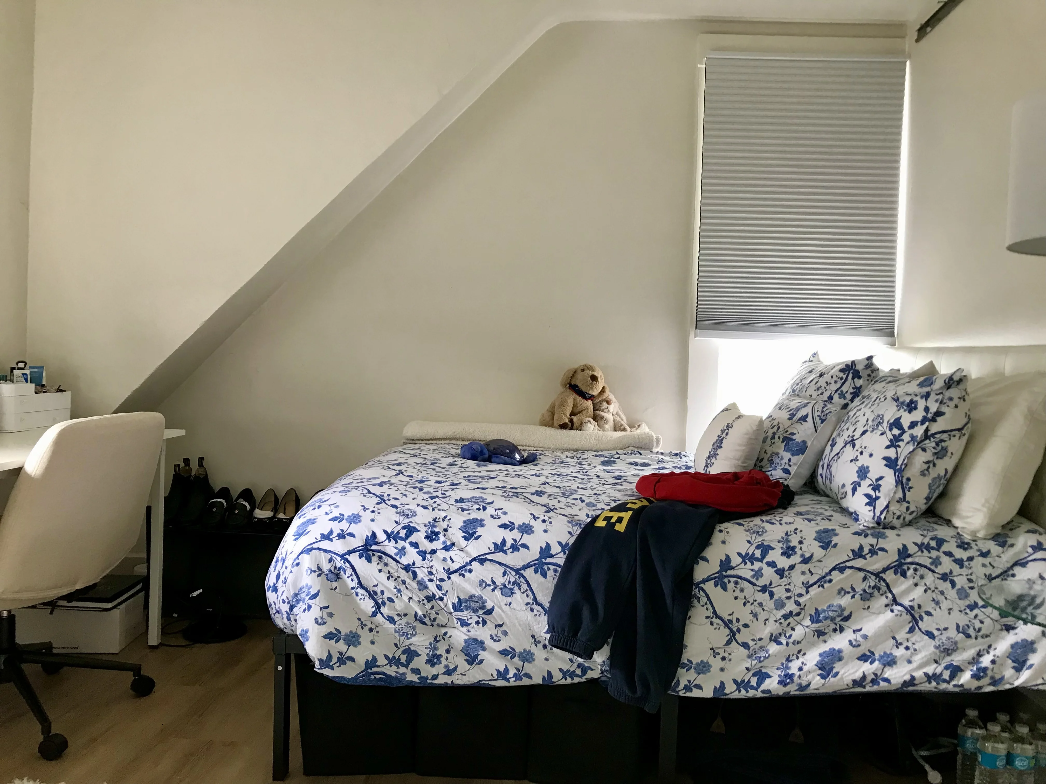 6 bed, 3 bath apartment for rent at 79 Cushing St Unit 1, South Side — photo 8 of 14