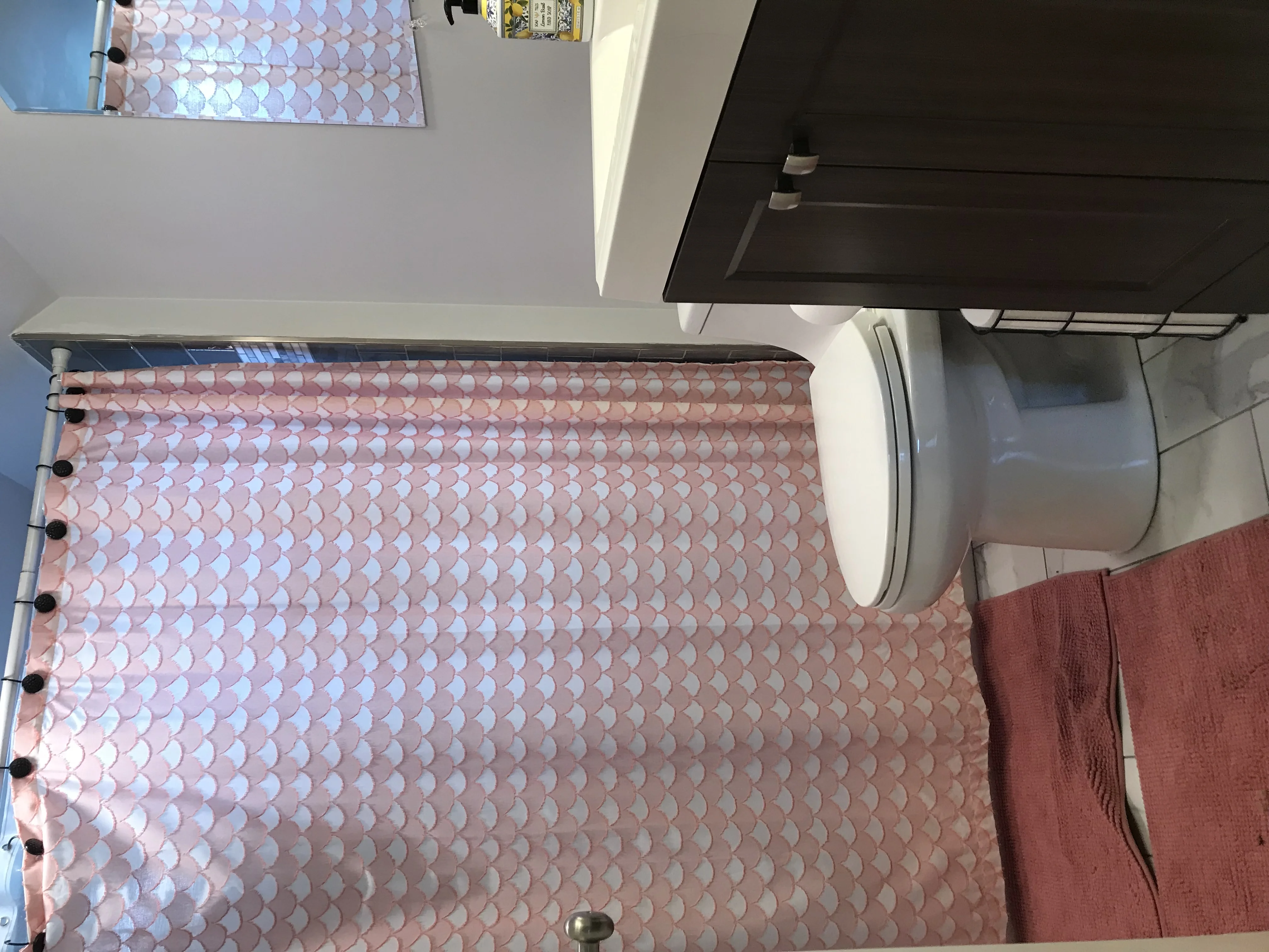 6 bed, 3 bath apartment for rent at 79 Cushing St Unit 1, South Side — photo 11 of 14