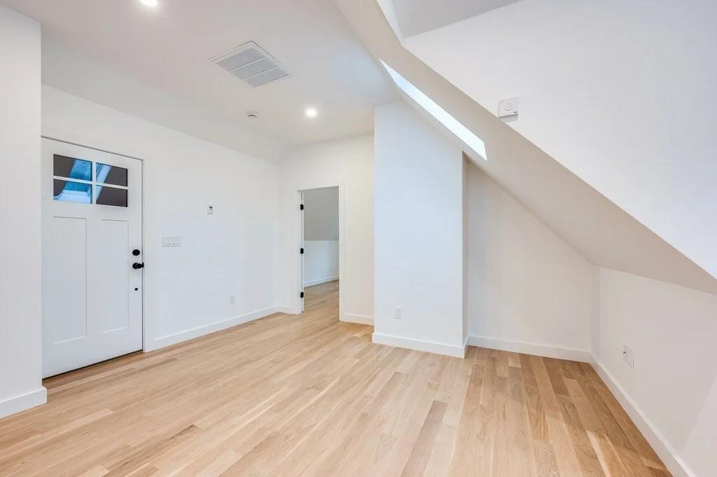 2 bed, 1 bath apartment for rent at 79 Dana Unit 3, Mid Cambridge — photo 16 of 29