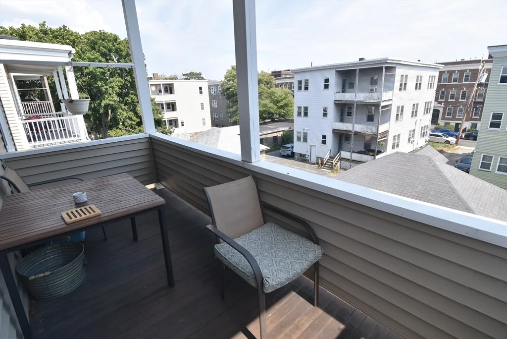 2 bed, 1 bath apartment for rent at 79 Euston Unit 3, Brighton — photo 3 of 12
