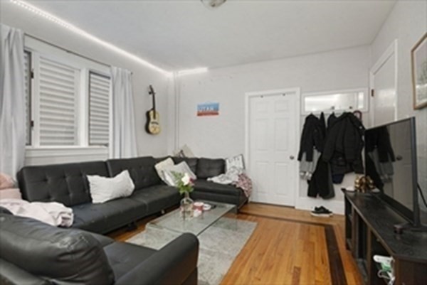 4 bed, 2 bath apartment for rent at 79 Eutaw St Unit 1, East Boston — photo 11 of 15
