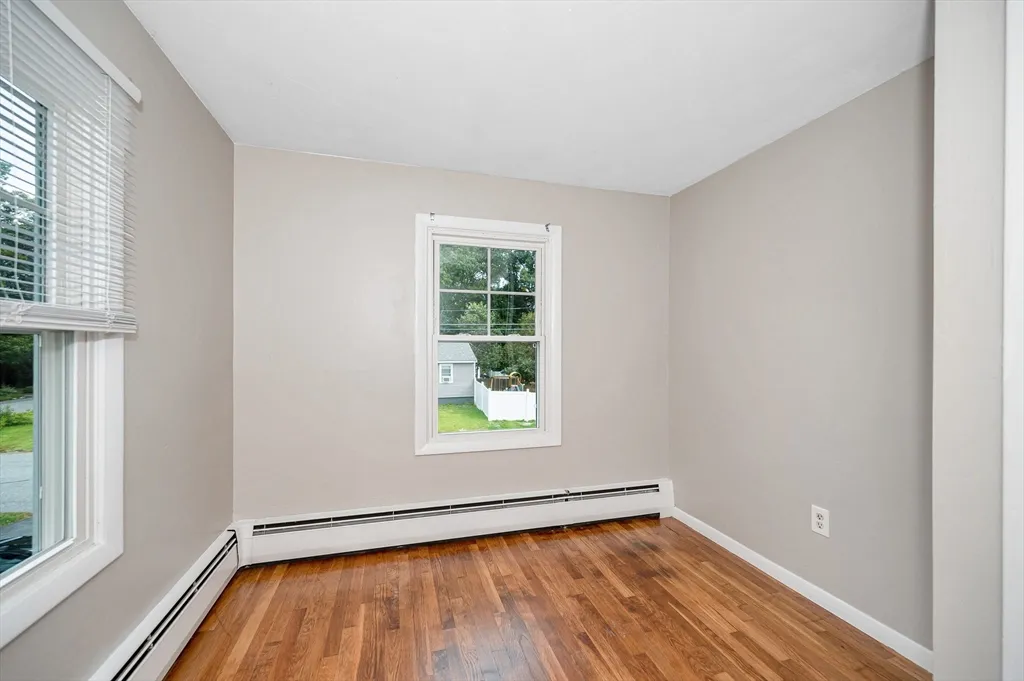 2 bed, 1 bath apartment for rent at 79 Fairfield St Unit 2, Lowell — photo 17 of 20