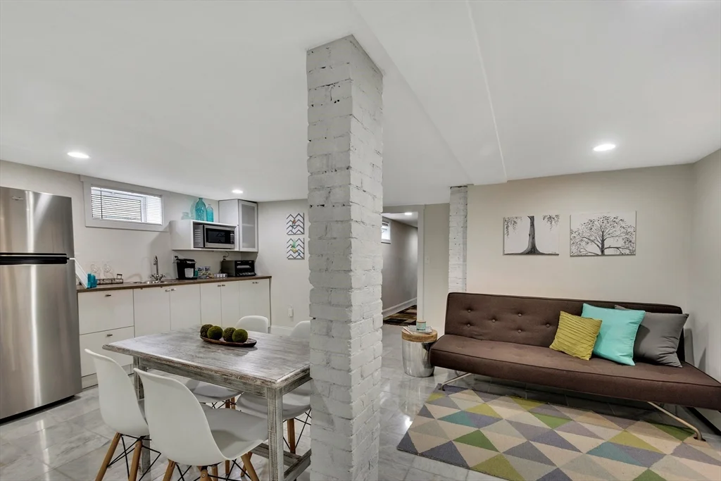 1 bed, 1 bath apartment for rent at 79 Flint St Unit A, East Somerville — photo 1 of 14
