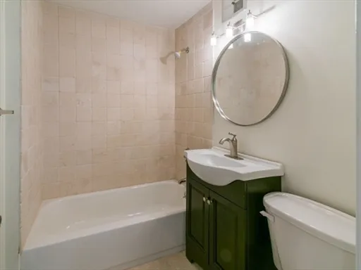 2 bed, 1 bath apartment for rent at 79 Florida St Unit 9, Dorchester — photo 6 of 7