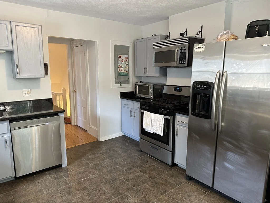 3 bed, 1 bath apartment for rent at 79 Franklin St Unit 2, Allston