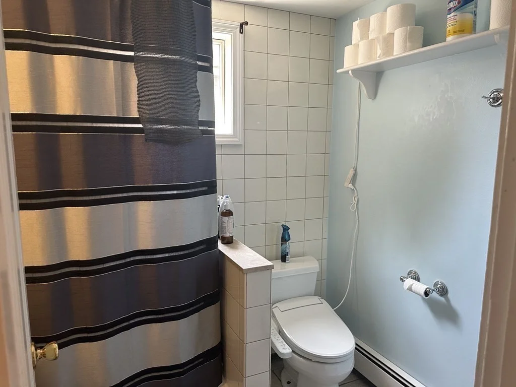3 bed, 1 bath apartment for rent at 79 Franklin St Unit 2, Allston — photo 11 of 12
