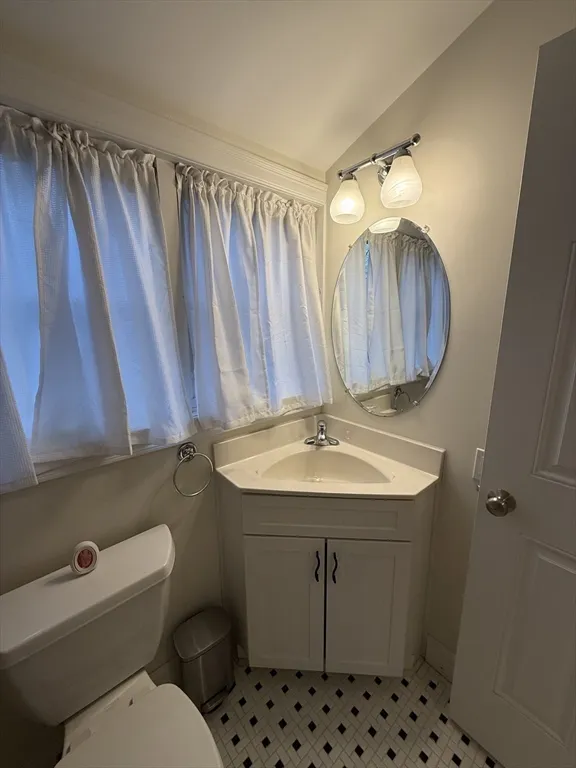 1 bed, 1 bath apartment for rent at 79 Freeman Rd Unit ADU, Charlton — photo 15 of 18