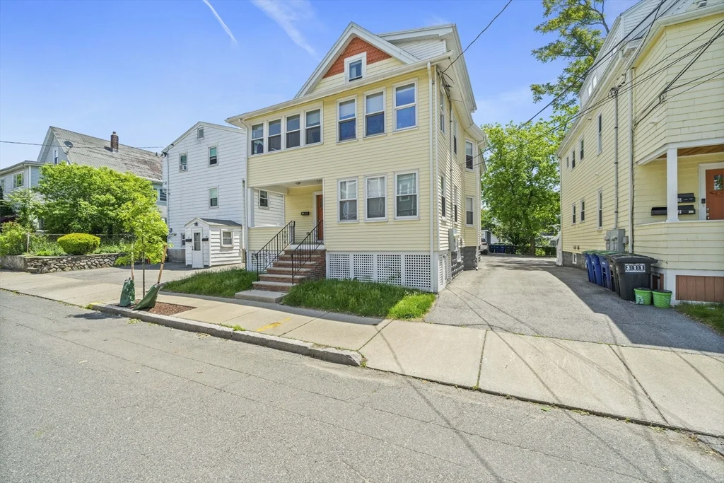 3 bed, 2 bath apartment for rent at 79 Fremont Unit 2, Winter Hill — photo 2 of 27