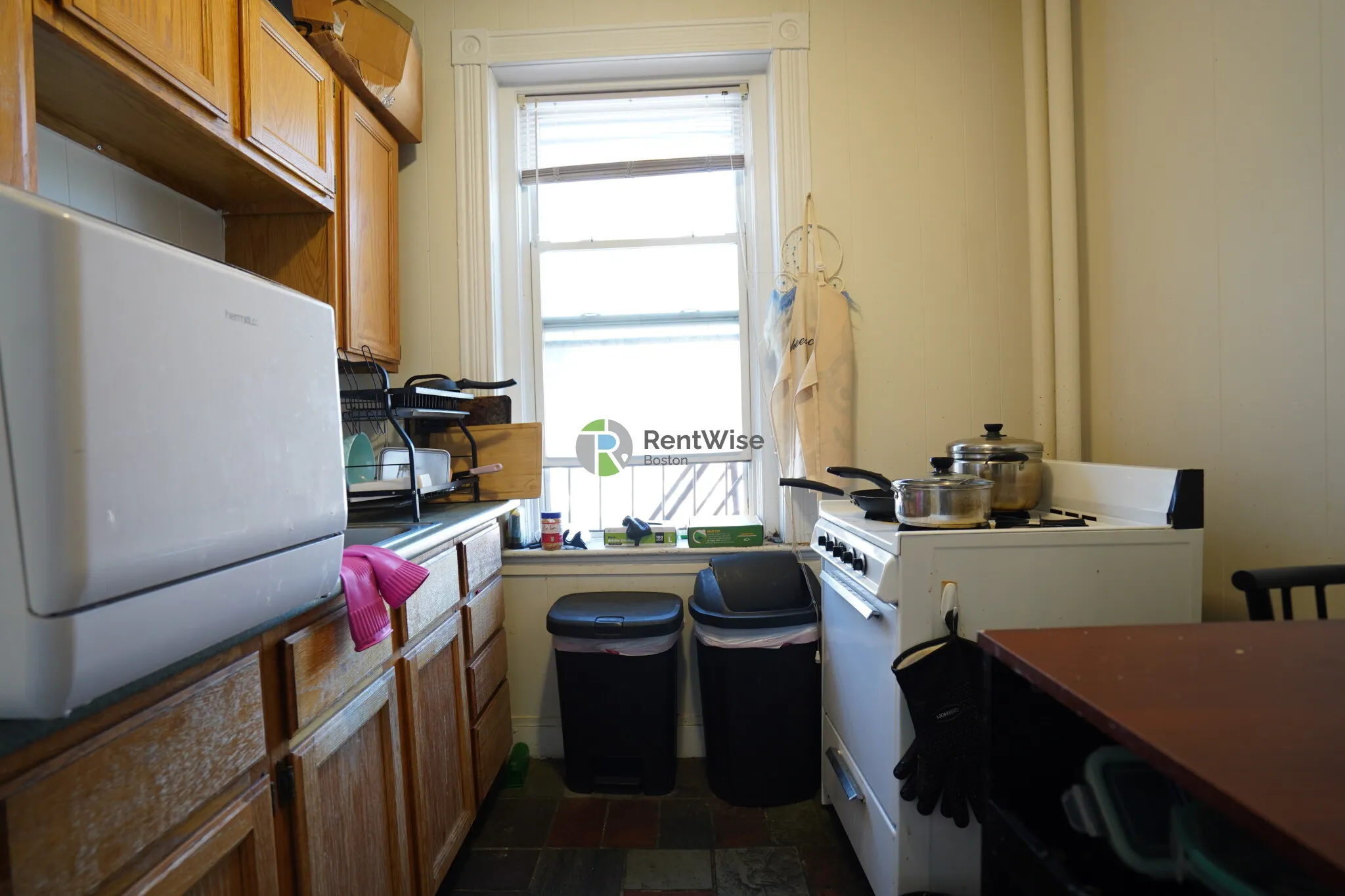 Studio bed, 1 bath apartment for rent at 79 Gordon St Unit 11, Brighton — photo 6 of 13
