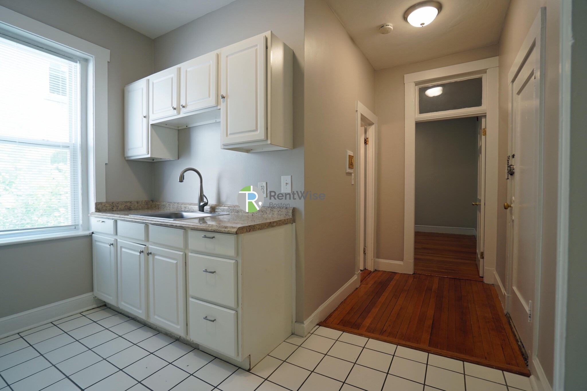 Studio bed, 1 bath apartment for rent at 79 Gordon St Unit 2, Brighton — photo 9 of 13