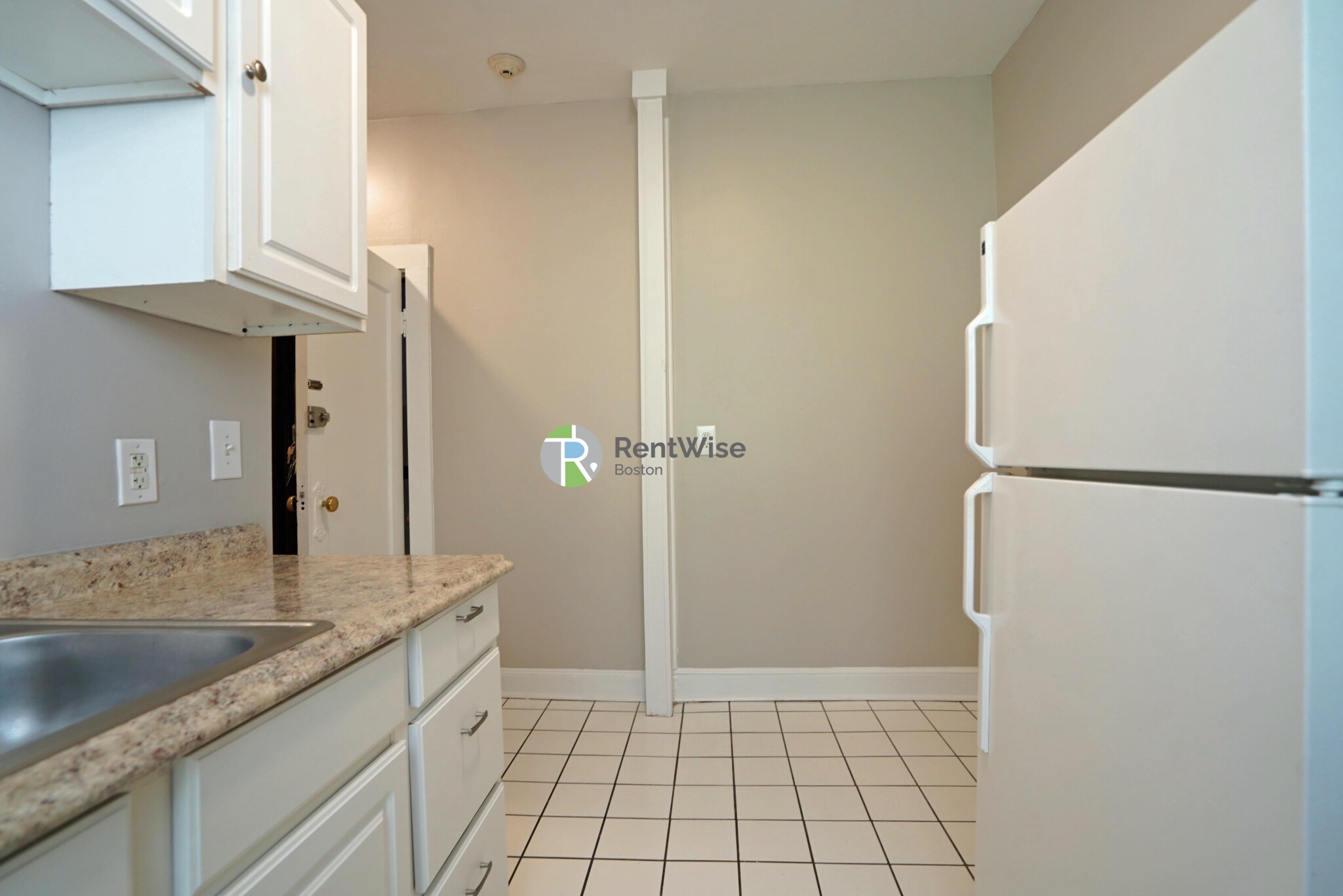 Studio bed, 1 bath apartment for rent at 79 Gordon St Unit 2, Brighton — photo 8 of 13