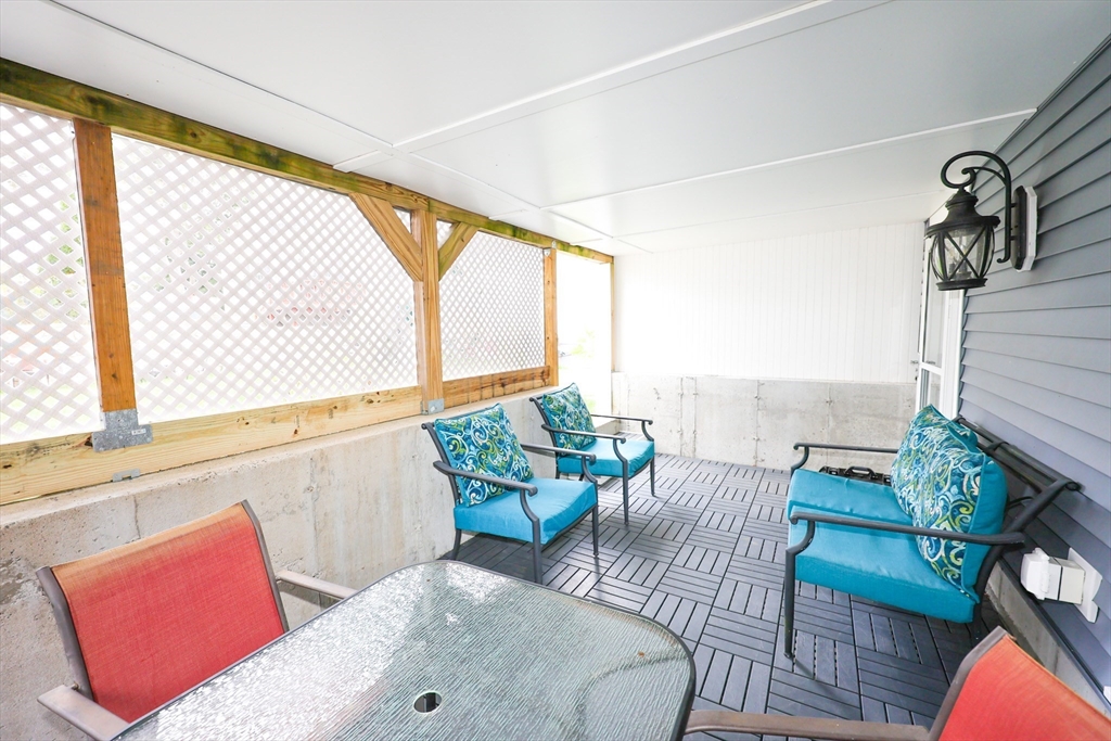 1 bed, 1 bath apartment for rent at 79 Granite St Unit 1, Weymouth — photo 11 of 12